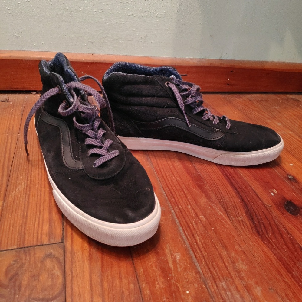 Black Sky Top Vans